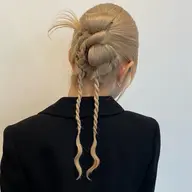 【流行りのカチモリヘアも大歓迎✨】アップスタイル