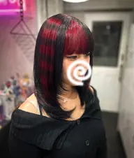 《‼️土日限定‼️》20時​〜​レイヤーカット✂️レディースのみ💇‍♀️月​〜​金祝日❌