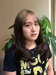 ⭐️平日限定⭐️似合わせカット➕ブリーチ デザインカラー