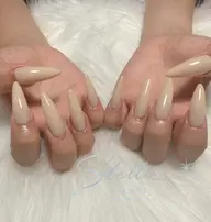 オフなしワンカラーorラメグラ💅💛