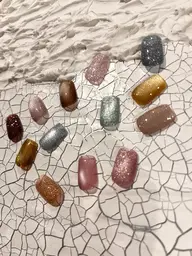 シンプルマグネットorフラッシュネイル💅オフなし¥7700☘️自他店オフあり+¥1000お好きなお色選べます✨