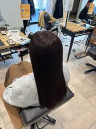 ヘアカラー+ベーシックトリートメント(18日限定価格✨)