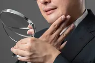 【♦︎メンズ♦︎】毛穴の開き・黒ずみ解消で 清潔感のあるモテ肌へ。毛穴レスフェイシャル