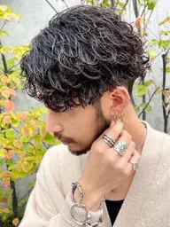✨【王道パーマ】✨メンズカット＋スパイラルパーマ ¥4,500
