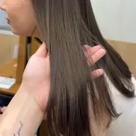 🙈🙈9月限定カット+プレミアムケアカラー+トリートメント☀️
