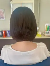 《あなた史上最高の髪質へ》髪ドラ髪質改善縮毛矯正　今までにない手触りとつやを体験できます。