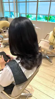 カット+コテ巻き風パーマ《ダメージ補修トリートメント》