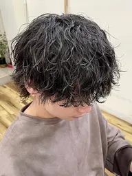カット✂️+選べるパーマ🧑🦱