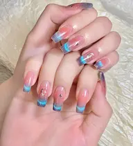 超🉐チップ長さ出しチーク+SNS🔥人気ワンホンマグネットフレンチ🧲(ソフトジェルオフ無料)¥12800