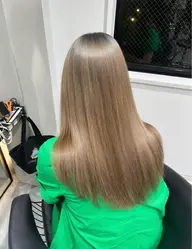 【ブリーチメニュー😍💛】ブリーチ(リタッチ)➕オンカラー🌈➕1stepトリートメント🫧🫧