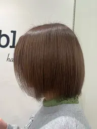 【ワンレングスカット】切りっぱなし・ぱっつんカット💕艶トリートメント付き⚠️日曜日限定
