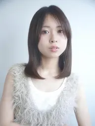 女性縮毛矯正【学生限定】（高・中・小）縮毛矯正ストレートモデル＋カット＋トリートメント　1100円