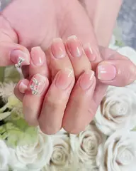 チークネイル パーツ2個、ハンドSPA付き