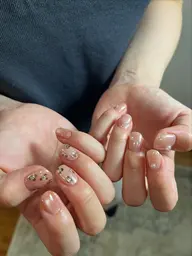 【持ち込みOK】お好きなお持ち込みデザインコース✨動画を見ながらゆったり過ごせるサロン(43文字)
