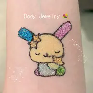 夏にオススメ🏖☀️ボディジュエリー💎キッズ🆗🎀(※)やり取りがスムーズにできる方のみ