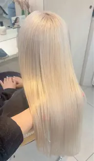 【🎶ブロンドカラー💛】ブリーチリタッチ+オンカラー✨👩🏼
