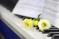 ピアノ、エステ、アフタヌーンティー