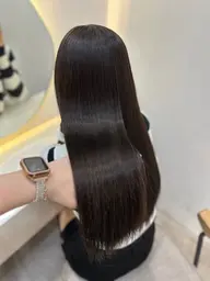 🤍🫧透明感ツヤカラー🫧🤍ブリーチなしワンカラー➕保湿トリートメント【✨平日限定✨】