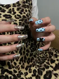 【HAND｜長さ出し10本+持ち込みデザイン🍒🧁|off込み】事前写真必須｜デザイン相談OK◎