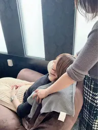 頭・顔・手まで癒される贅沢コース