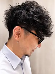 【🔥当日限定🔥】新宿駅徒歩2分🚶 🌸【1日3組限定クーポン✨】メンズカット+メンズパーマ17000円→7500