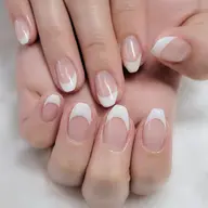 【フレンチネイル】1ヶ月以内オフ代無料