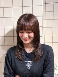 カット💫