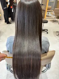 地毛風艶髪ストレート(縮毛矯正)+似合わせカット