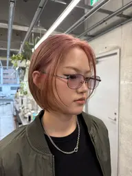 【 ブリーチオンカラー+カット+バイカルテトリートメント】