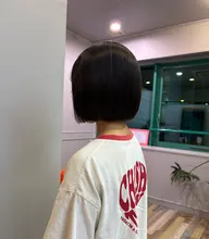 ロングヘアからボブカット（シャンプーブロー付き）