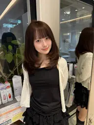 cut model ‎🤍[10代~25歳限定][鎖骨からロング]