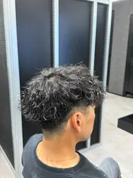 【期間限定❤️‍🔥】カット＋波巻きパーマ