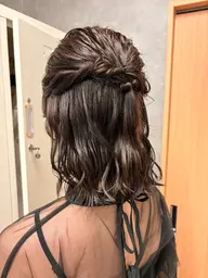 🎀ヘアセット(ハーフアップ、巻き下ろし)