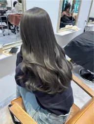 【大人気💘】顔周りカット+艶カラー+Aujua 3step treatment🎀