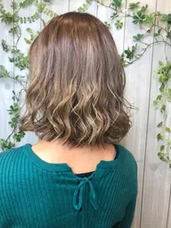 《⚡️ミニモ限定!⚡️》✂︎カット&外国人風Wカラー&トリートメント♠️¥15000