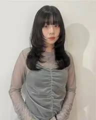 【無料ロングカットモデル✂️】ぱつっと切りっぱなしカット（肩下・3cm以上カット出来る方）