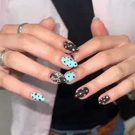 📍ご新規様限定 オフ有🌟 シンプルアート💖
