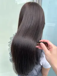 【✨髪質改善カラー✨】 トリートメントとカラーが同時に叶います😌