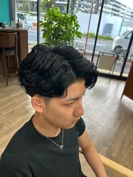 カット+波巻きパーマ‼️