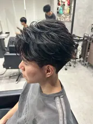 🇪🇸5月限定クーポン🇪🇸メンズカット＋＋フェザーパーマ＋ヘアセット