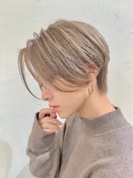 ✨骨格補正ショート+透明感カラー+スチームTR ¥8,400