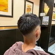 メンズヘアカット💇💈（フェードスタイル）+シャンプー+ブロー+ヘアセット✨️
