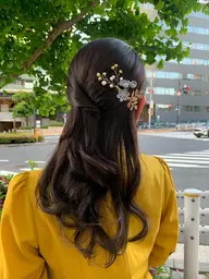 🥰イベントや推し活に🥰ツヤ出しブロー+コテ巻き、またはハーフアップアレンジ🎀 ミニモ特別割引き料金3600円🎀