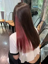 推し色になりませんか❤️カット+インナーカラー〈ブリーチ込み〉