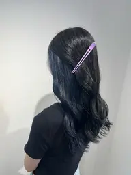 💎チラ見せ可愛い✨インナーカラー(ブリーチ込み)+ベースカラー 🎀トレンド感たっぷり♡ 垢抜けカラー