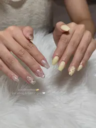 アシンメトリーデザイン🍀✨オフ込み（左右でデザインや色味の違うデザイン）