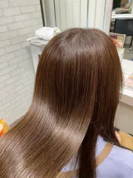 【梅雨対策】大人気❗️サラツヤ質感チェンジ！縮毛矯正✨⚠️カット無し