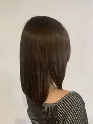 【拡がりピヨ毛が気になる方🐥】✂️全体カット＋【髪質改善】弱酸性酸熱トリートメント🫧