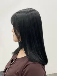 『🌷学割Ｕ２４限定クーポン🌷』艶ブラックカラー➕メンテナンスカット➕2step超音波トリートメント🤍🩶🤍
