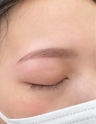 【レディース】アイブロウスタイリング(眉毛ワックス、間引き、メイク込み)